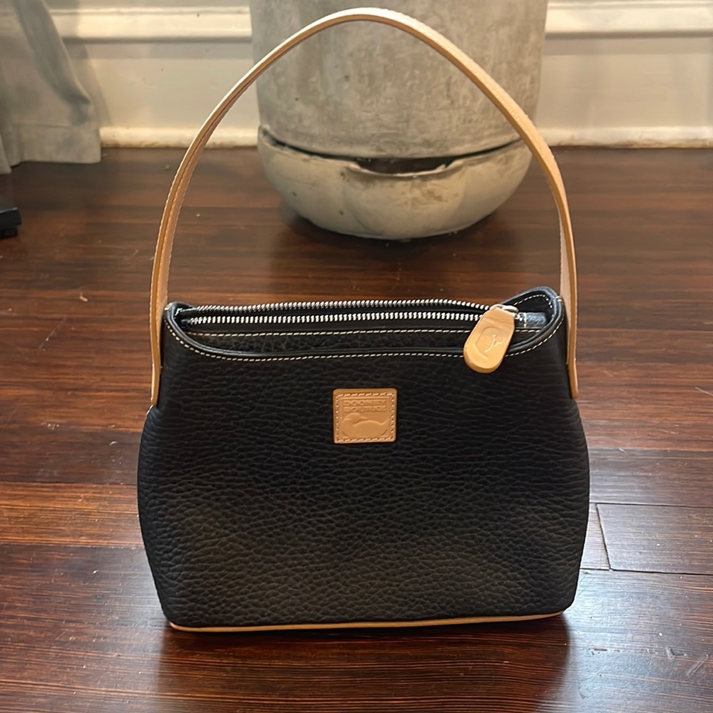 Dooney & Bourke black and tan pebble leather handbag medium
